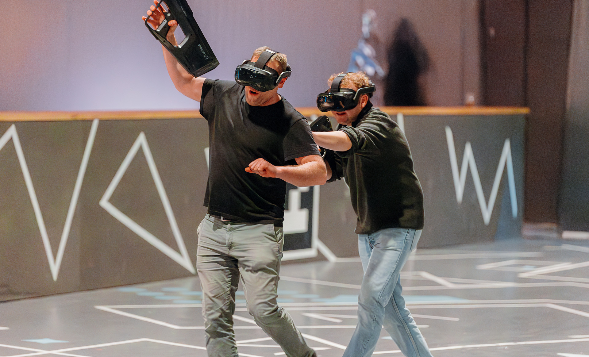 VR Base Franchise 10